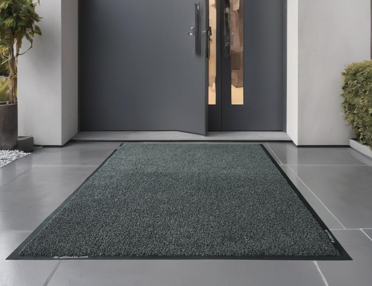 UltiDure polyamide mat with rubber grey long runner by Ultimats